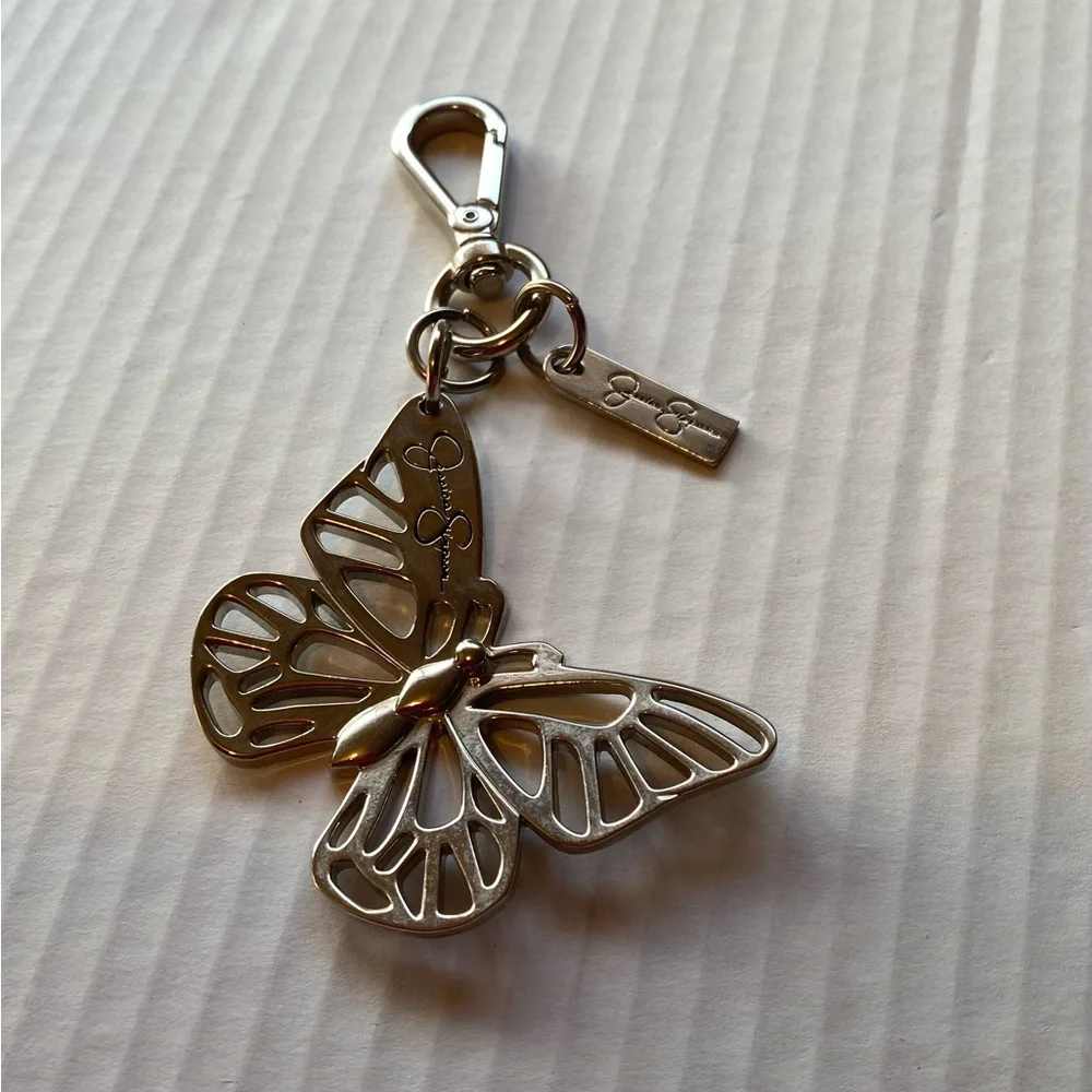 JESSCA SIMPSON Chic Silver Butterfly Key Holder🤍